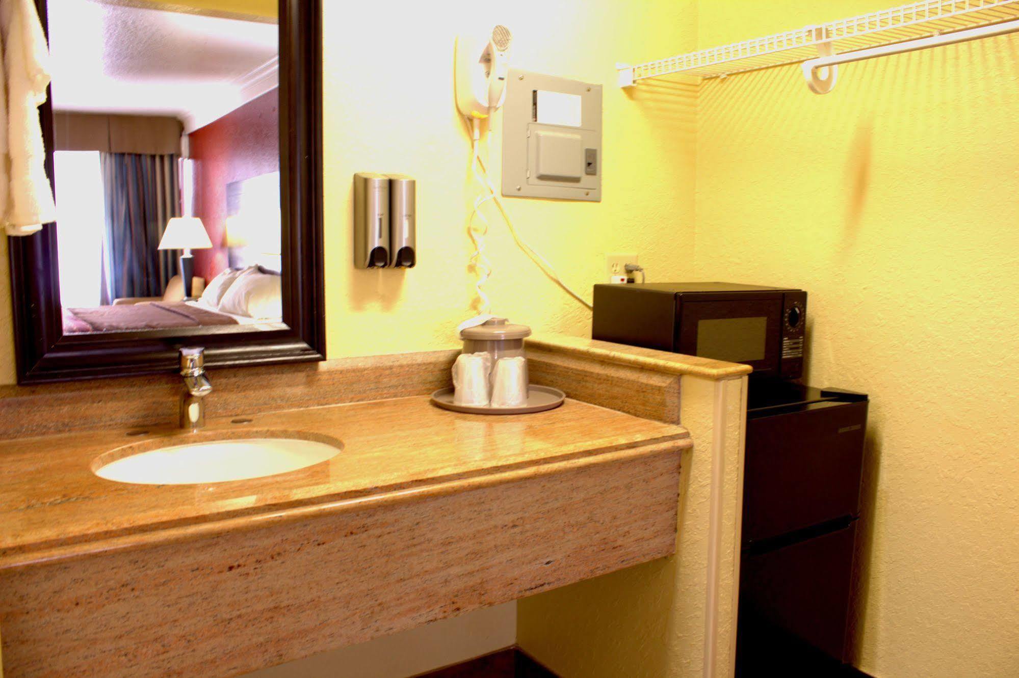 Polynesian Inn Saint Cloud Kültér fotó
